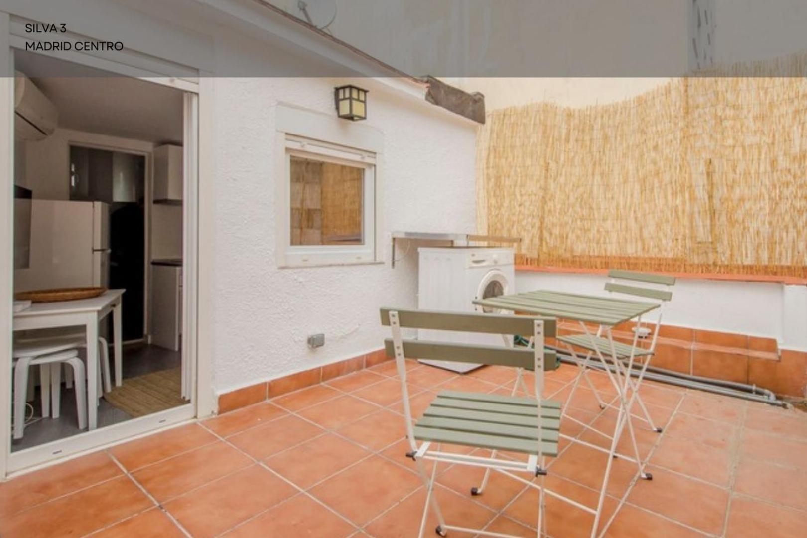 Atico Calle Silva Para 3Pax Con Terraza Esquina Con Gran Via E2 Madrid Ngoại thất bức ảnh